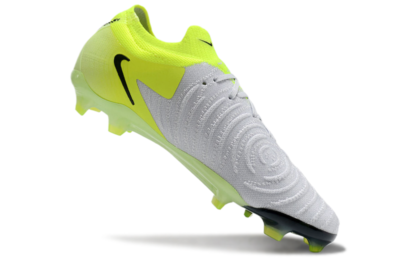 CHUTEIRA NIKE PHANTOM GX FG ELITE