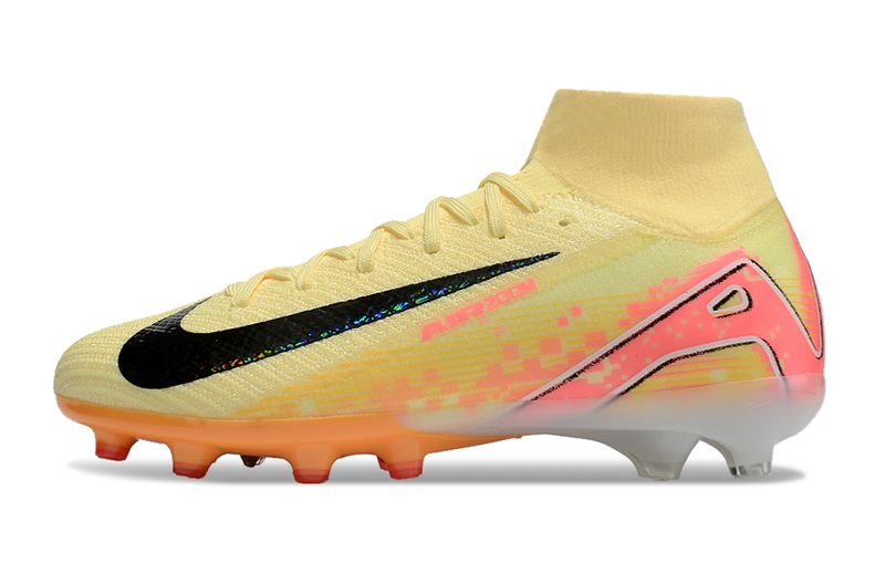 CHUTEIRA NIKE MERCURIAL SUPERFLY AG 10  ELITE KYLIAN MBAPPÉ