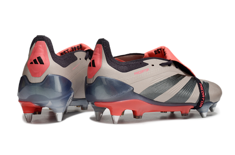 CHUTEIRA ADIDAS PREDATOR TONGUE SG ELITE- CINZA