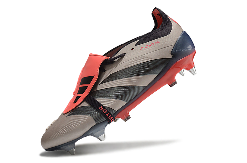 CHUTEIRA ADIDAS PREDATOR TONGUE SG ELITE- CINZA