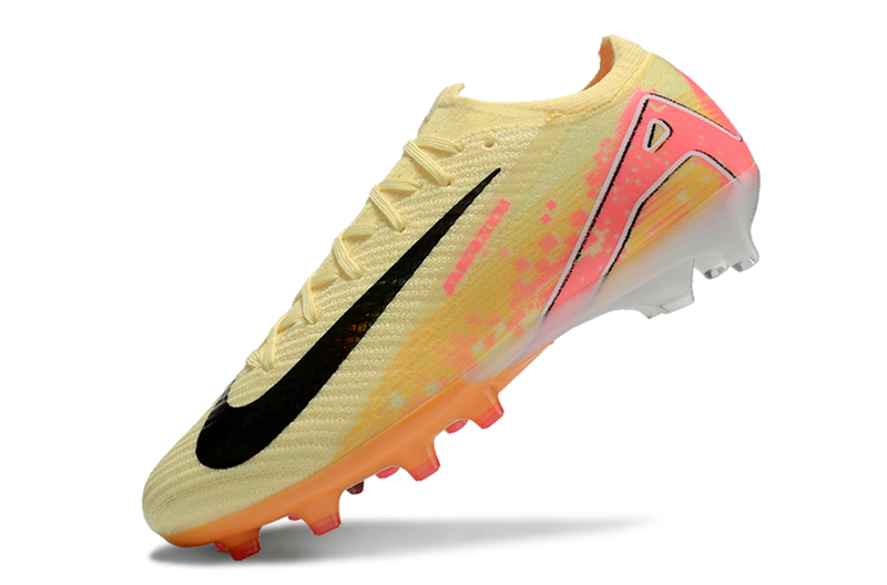 CHUTEIRA NIKE MERCURIAL  VAPOR AG 16  ELITE KYLIAN MBAPPÉ