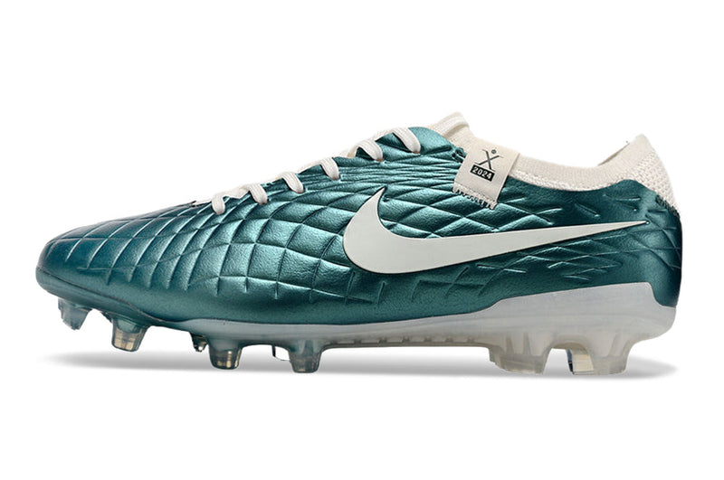 CHUTEIRA NIKE TIEMPO EMERALD LEGEND 10 FG ELITE