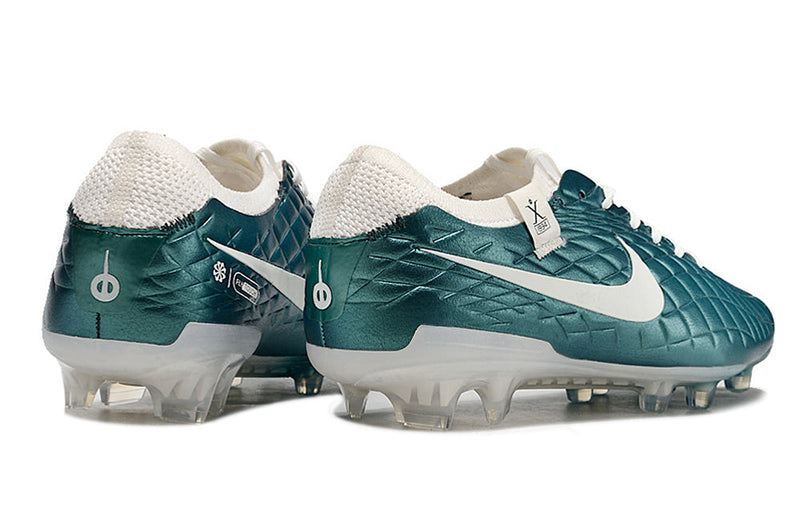 CHUTEIRA NIKE TIEMPO EMERALD LEGEND 10 FG ELITE