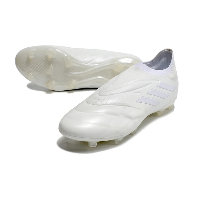 Chuteira Adidas Copa Purefirm Elite FG - Branca