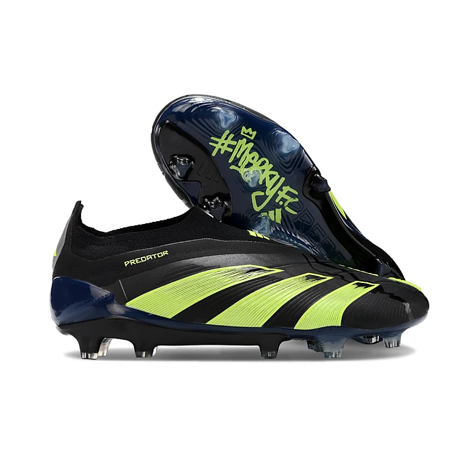 CHUTEIRA ADIDAS PREDATOR ACCURACY FG ELITE - Preta/Dourada