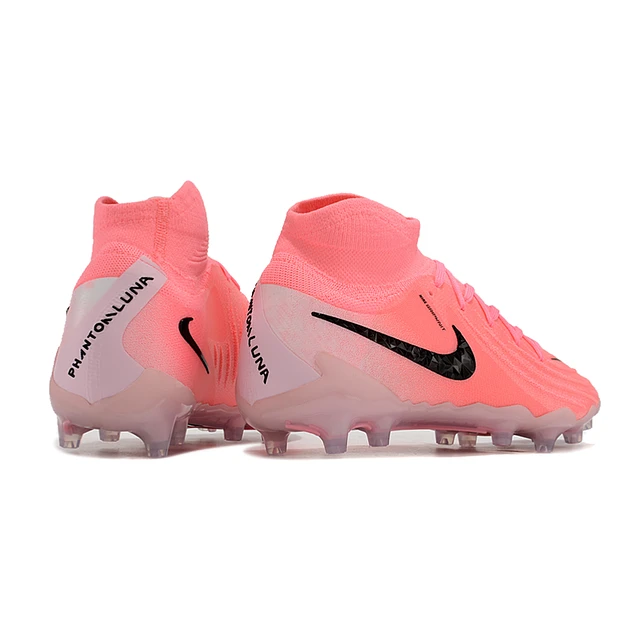 Chuteira Nike Phantom Luna Elite AG . Rosa