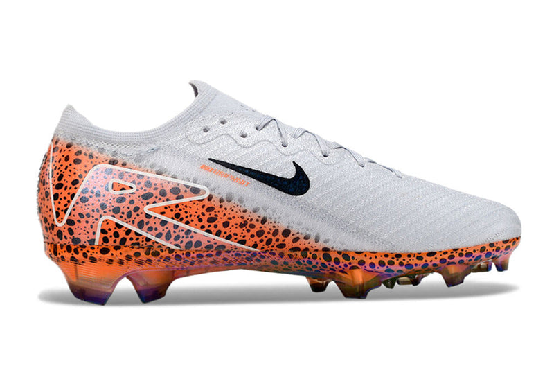 CHUTEIRA NIKE MERCURIAL VAPOR SAFARI 16 FG ELITE